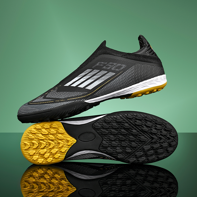 Without-Lace Mens Soccer Shoes – Sports Equipment For Boys recenzja i cena
