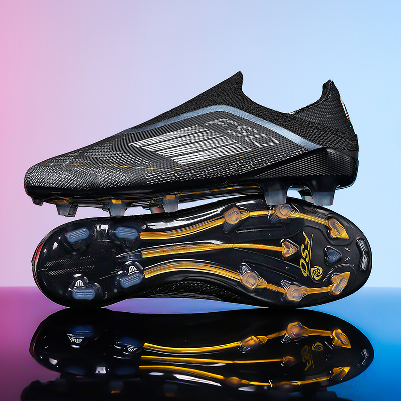 New Men Football Boots Comfort – Sports Equipment For Boys recenzja i cena