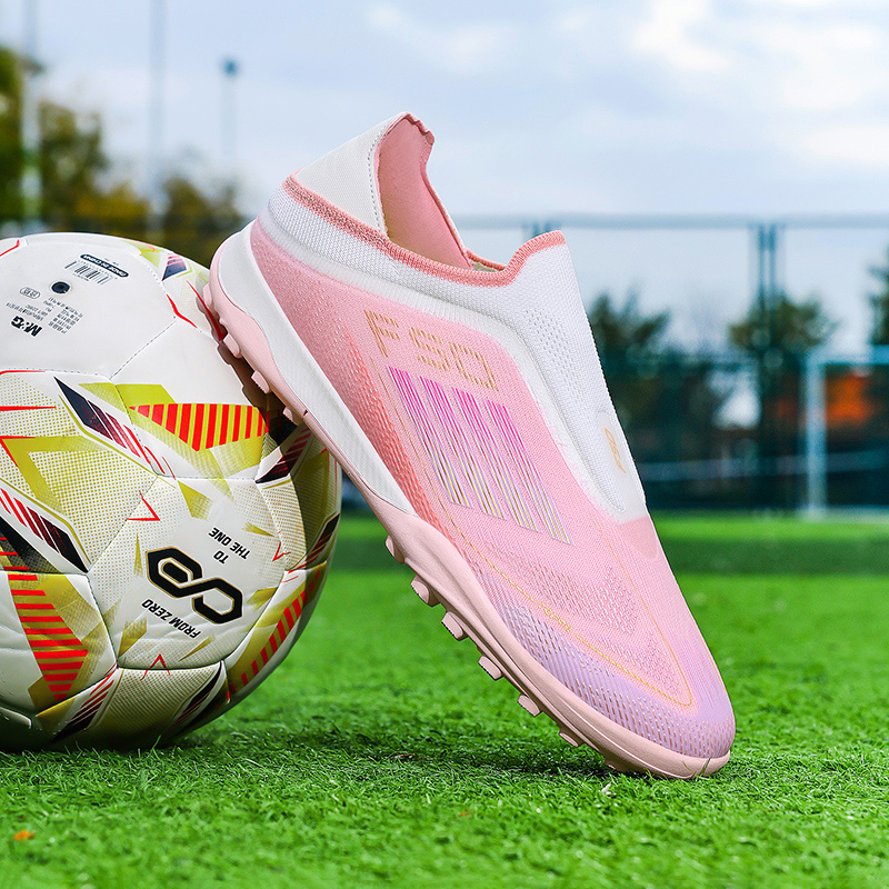 New Men Football Boots Comfort – Sports Equipment For Boys recenzja i cena